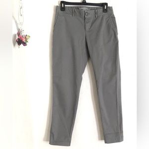 Banana Republic Gray Grey Slacks tapered pants size 6